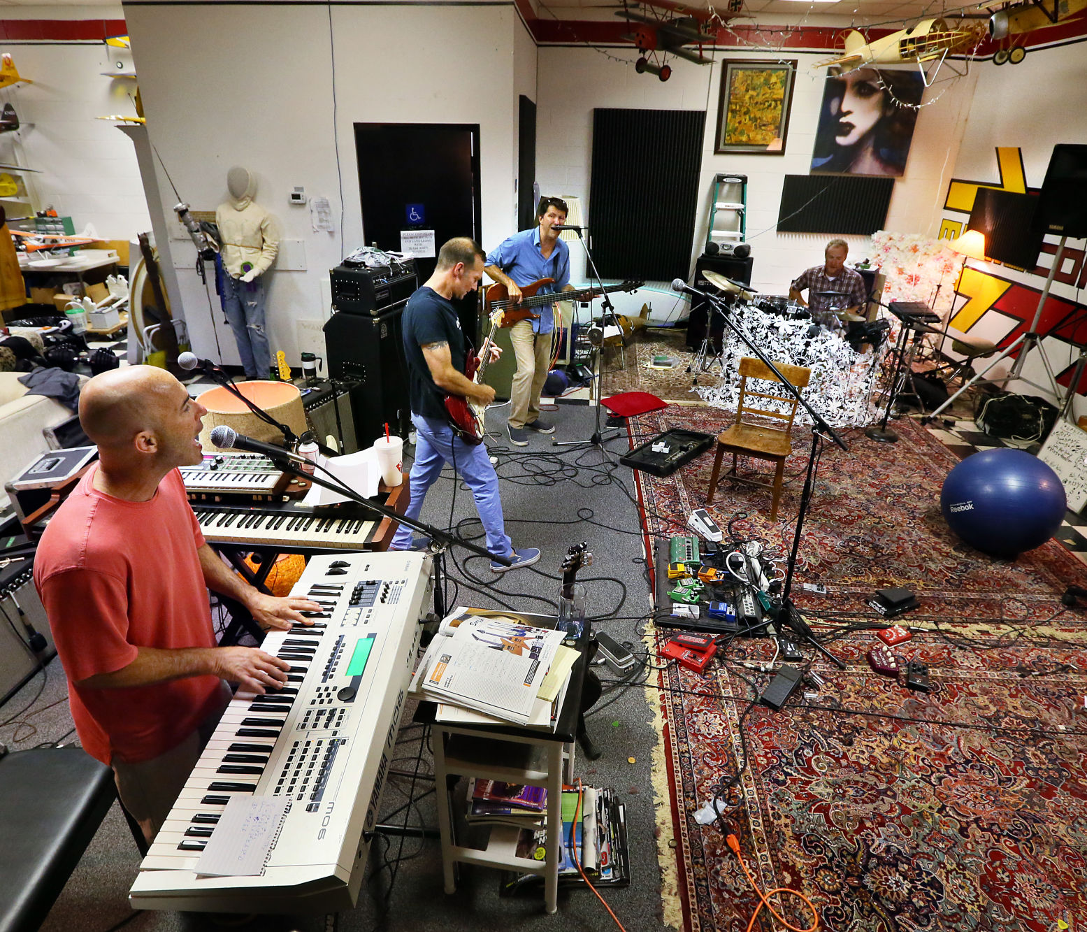 rehearse uncle mingo.jpg